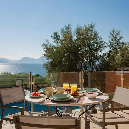 Ionian Luxury Vila *