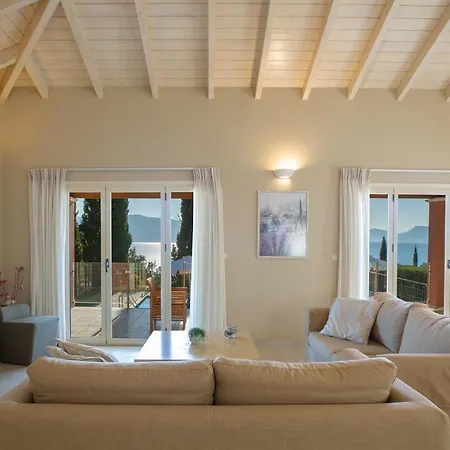 Vila Ionian Luxury Nikiana